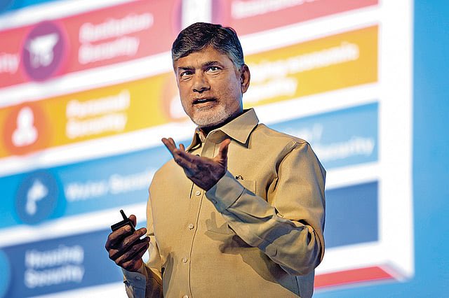 VSReddy_MP's tweet image. Warm birthday wishes to Shri N. Chandrababu Naidu Garu, Hon’ble Chief Minister of Andhra Pradesh. May God bless you with good health, happiness, and a long, joyful life. Wishing you a day filled with peace, love, and cherished moments with your loved ones. @ncbn