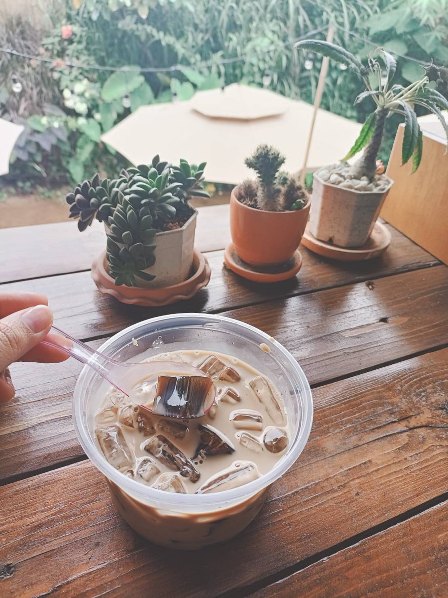 ร้อนแบบนี้จะไหลไปไหน  ไหลสงกรานต์ ไม่ไหวแย้ว  #บ่อวิน #ห้วยปราบ #สะพานสี่ #มาบยางพร #อมตะซิตี้