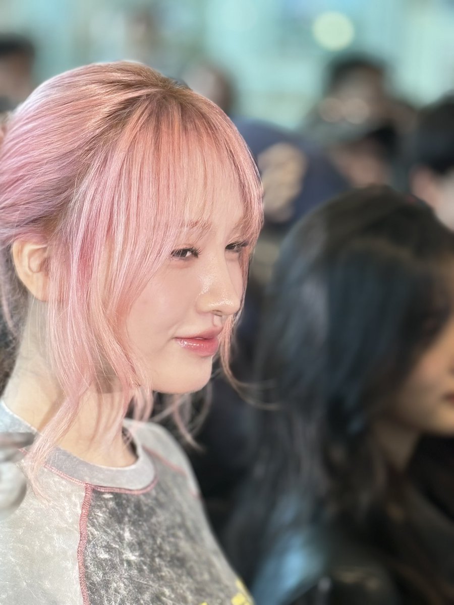 Airport47113241's tweet photo. 250420 아이브 #리즈 출국

#아이브 #ive #IVE #liz #LIZ #다이브 https://t.co/AKr3H06M2C