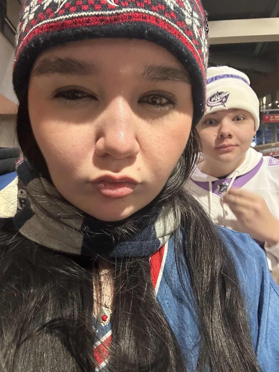 58finnie's tweet photo. HAPPY BIRTHDAY CHASEEEEEEAROOOONIIII!!!! Hope u enjoy being a legal adult finally and not being able to make minor Jokes anymore #45seconds #Goaterwolfe https://t.co/8uZAC4W8Sa