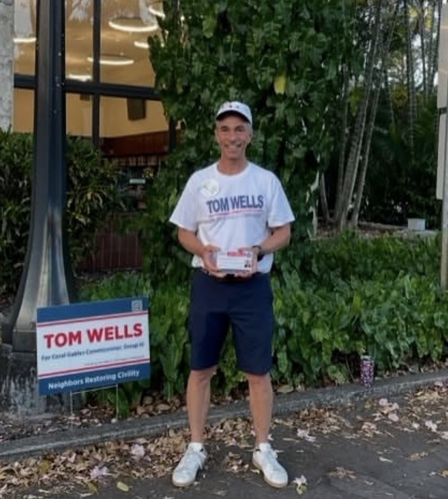 Las malas lenguas confirmed today that <a href="/commishariel/">Commissioner Ariel Fernandez</a> made a three way deal with Tom Wells and Kirk. If Tom wins Kirk becomes city manager. That was the $300 per year carrot to get the moron to run against <a href="/Vince_Lago/">Vince Lago</a> a vote for Tom is a vote for Ariel and a 4th cm in a year. 🖕🏼