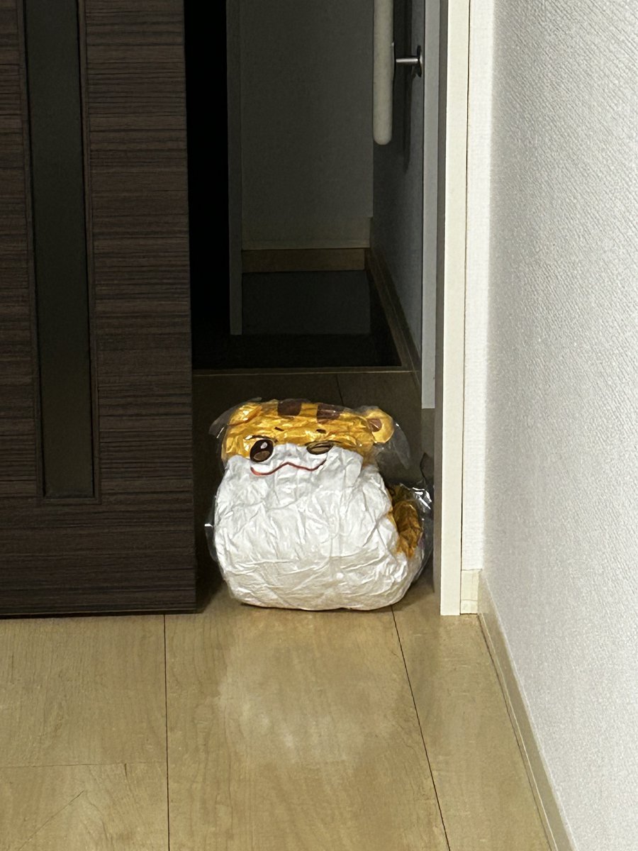 迫りくるチュンラミ芋虫