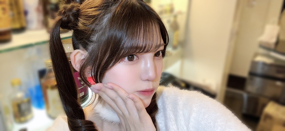 urara_harukaze's tweet photo. さいごのろぐいん！

麗ちゃんのコンカフェ人生これにて終了です。
すみれみやびうららで待ってます♡
23:00まで！ https://t.co/73mKA1m2VR