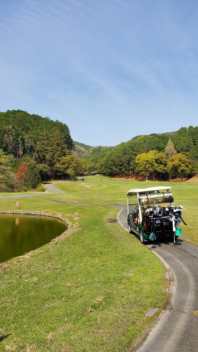 leejerry278148's tweet photo. 五天三場日本福岡高爾夫之旅第一天 https://t.co/JCsjqDVml7