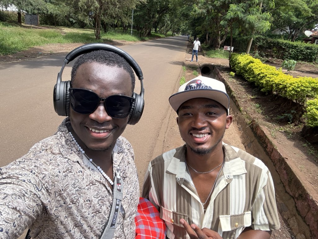 With my bestest pal <a href="/IamKimathiKE/">Iam Wa Kimathi</a> breathing foreign oxygen.