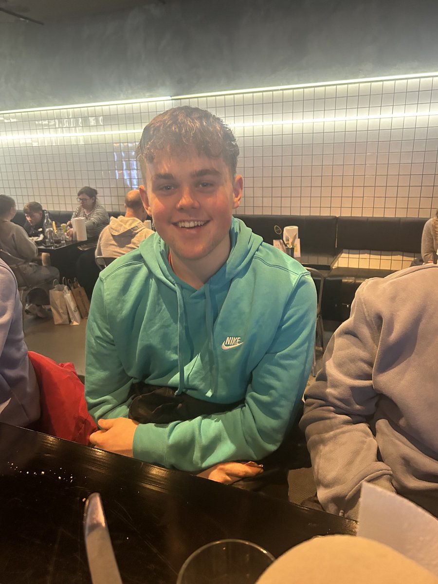 neil barrett tweet media