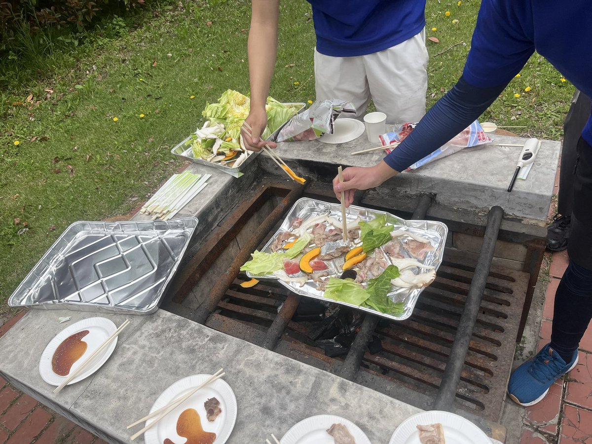 succ_succ_003's tweet photo. 【BBQラン　2025】
4/20にBBQランを行いました！🍖🚴

秋ヶ瀬公園でBBQをした後、彩湖を一周する毎年恒例の新歓企画！

新入生同士の交流を深める場になれていたら幸いです😌

新歓期の活動はまだまだありますので興味を持っていただけた方はぜひご参加ください🙏

#春から埼大
#春から埼玉大学 https://t.co/dtebdeNLcL