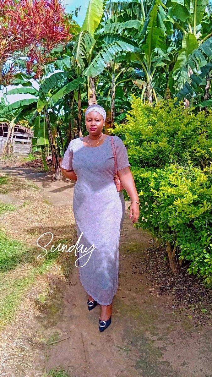 Happy Easter ❤️Bwana Yesu afufuke mioyoni mwetu .Ameen 🙏