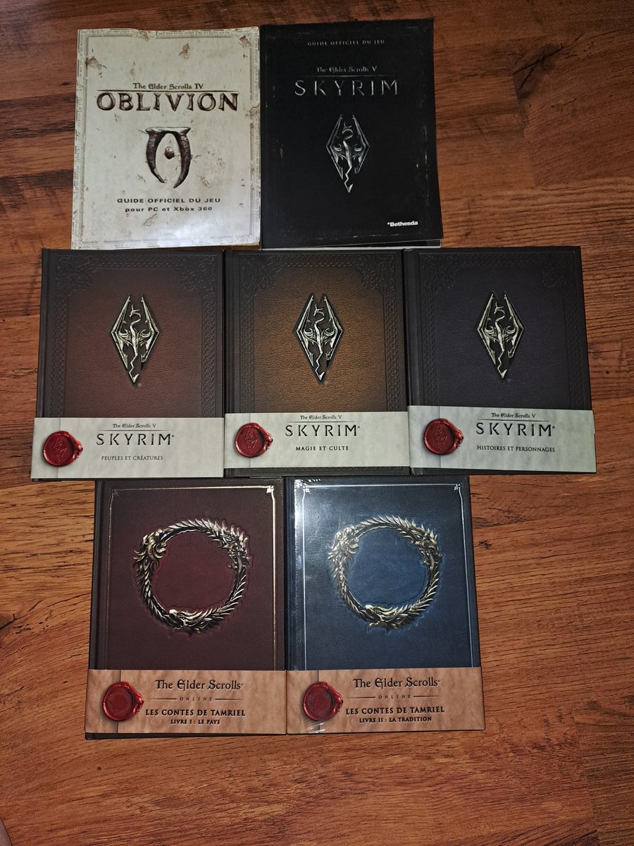 Misstrognon's tweet image. La fan de TES que je suis est impatiente de savoir si demain nous auront Oblivion !