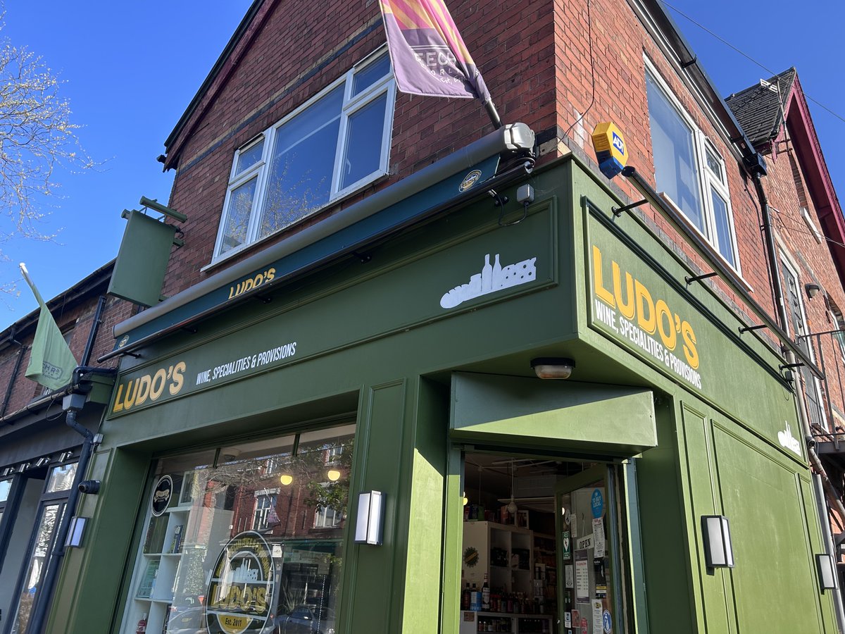 EpicerieLudo's tweet image. We've received a few calls this morning to check if we were open. YES! We're open today, #eastersunday as well as tomorrow #eastermonday from 8am to 8pm. We've still got some #eastereggs &other #eastertreats, some of them are now reduced! Happy Easter #chorlton & #southmanchester