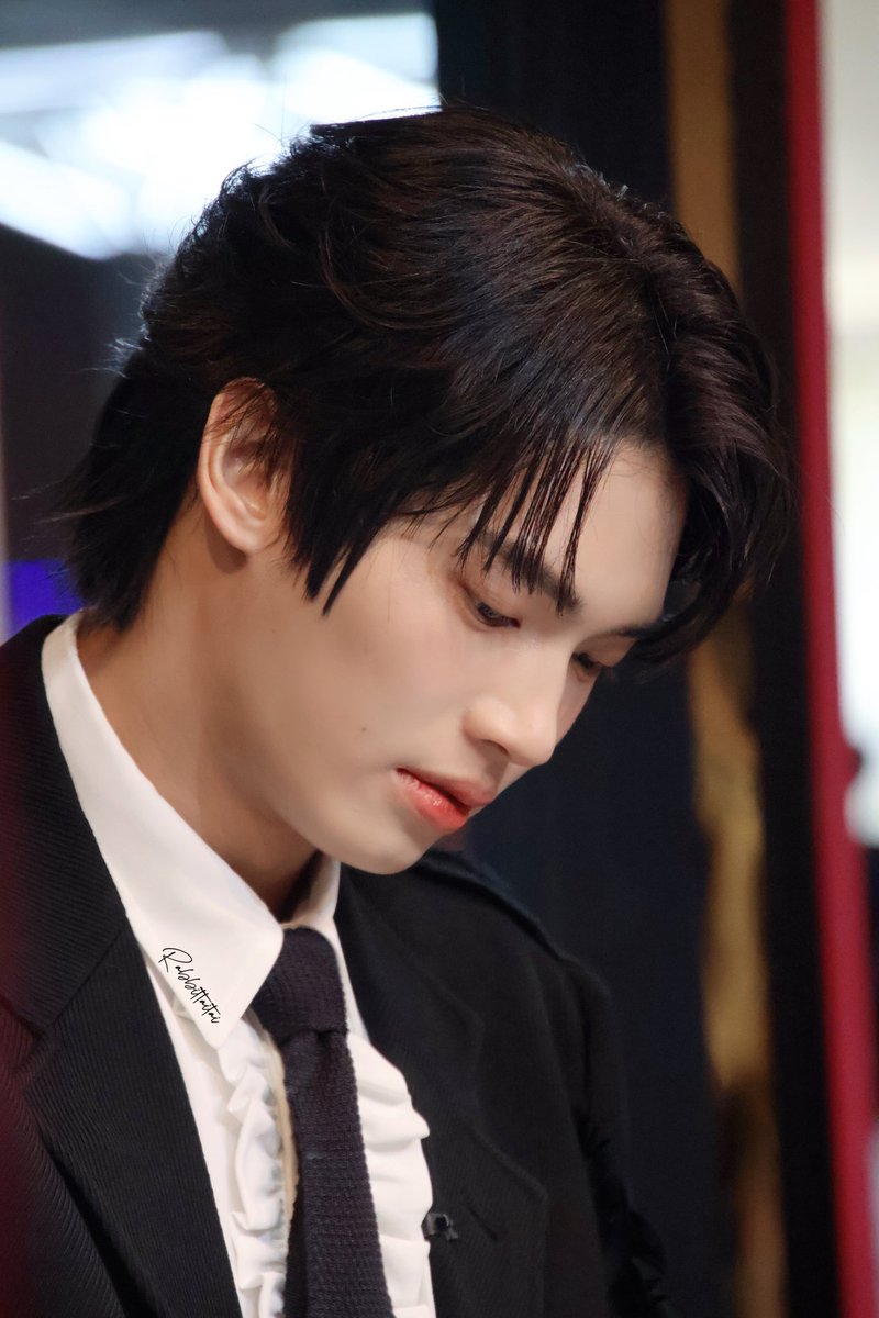 WMOGlobalPH's tweet photo. I may not be as loud as the other sbps, but I hope my love and support will always reach you wherever you are, even if it's just through the silence. We love you. We appreciate you. ALWAYS. 💚

#winmetawin @winmetawin https://t.co/MwGw6lcwAq