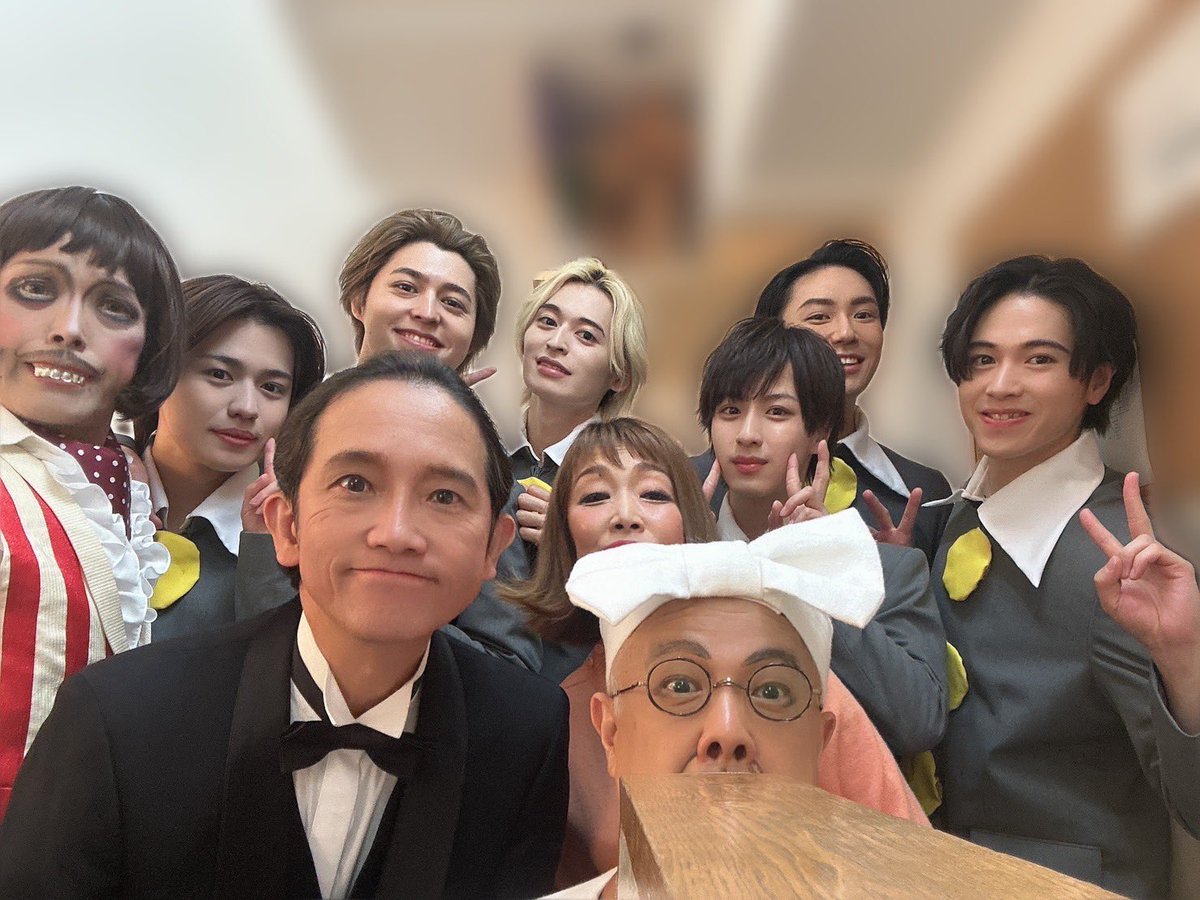 #赤塚不二夫スクラップブック
全公演終了しました！！
素敵な先輩方・仲間達とお芝居出来て
めちゃくちゃ楽しかったです✨✨
お客様に全員でこの作品を届けられて
素敵な時間を過ごせました✨✨

皆様の応援のお陰で楽しく幕を閉じれて
感謝しております✨✨
ありがとうございました👮‍♀️