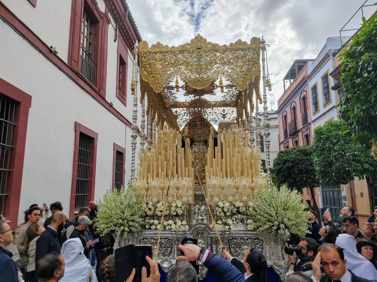 🔴10:45h| Virgen de la Aurora en Conde de Torrejón. #TDSCofrade #SSanta2025