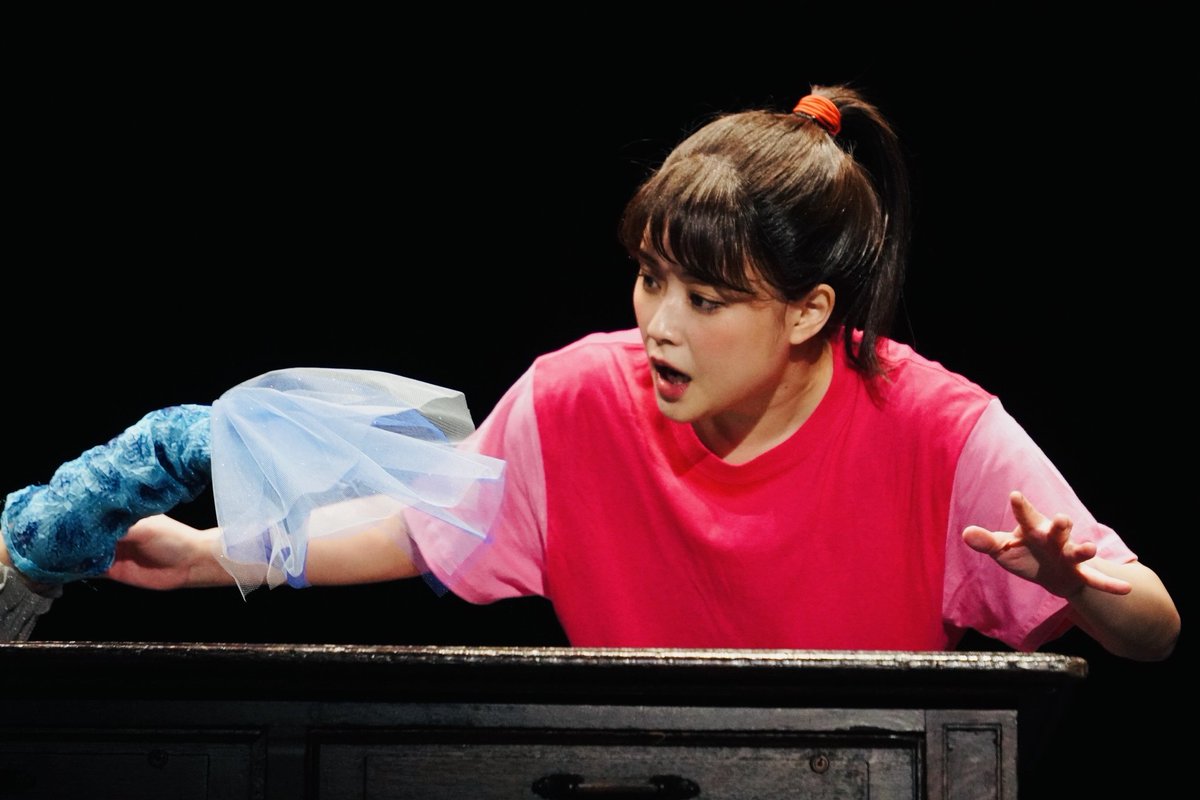 リーディングドラマ「#ふしぎ駄菓子屋銭天堂」

みなさんの笑い声に支えられて、神奈川県立青少年センターの楽でございました！
小さいお子様たちの楽しんでる声もたくさん聴こえてきました😌

次は大阪✌️しっかり休んで更にいい作品にします💪待っててねっ！

#大原櫻子
#真由美
#型ぬき人魚グミ