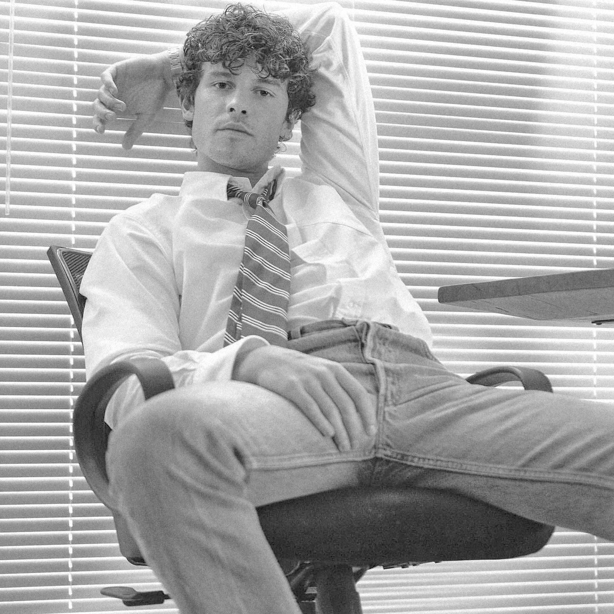 ⠀⠀ █ █ ⸽ 𝗡𝗘𝗪 𝐏𝐎𝐒𝐓. ✦
             ╰•★ ╱@𝗉𝗋𝗐𝗍𝗍𝗒𝗌𝗎𝗇𝖿𝗅𝗈𝗐𝖾𝗋╱★•╯

❝ No one can hurt you as badly as the people you love.❞

                ────────