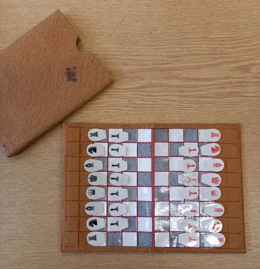 GlosHeritageHub's tweet image. One of our archivists has recently catalogued the papers of the Witts family of Upper Slaughter, one exciting thing they found was this cute  little travel chess set! ♟️

We are missing 2 pieces but does anyone fancy a game?

(Ref: D1283/F/5/8/25/55) #Funandgames #Archive30