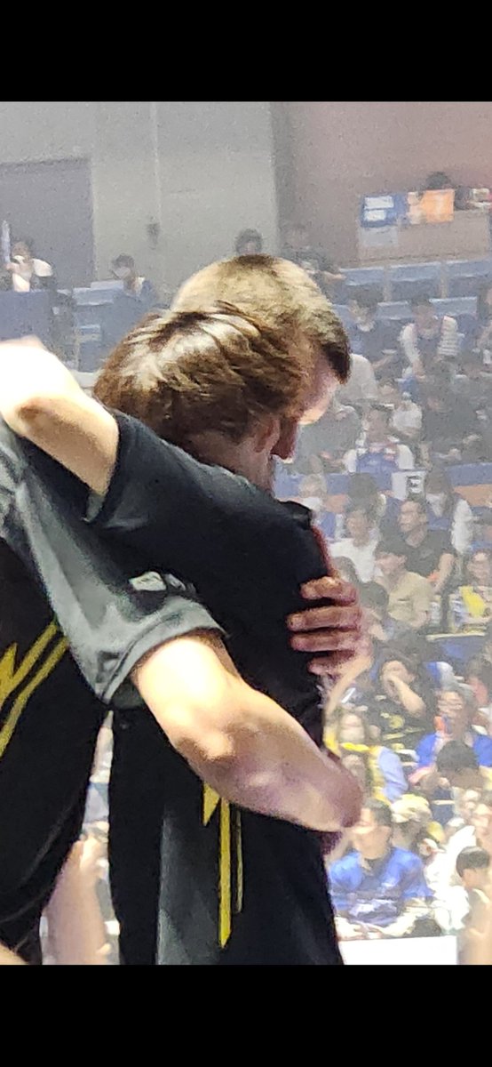 tjkt1103's tweet image. これも昨日の現地観戦で撮れました
アダストリア行きやすかったし
キレイなアリーナだった✨   
チケット譲っていただきありがとう
ございました😆💕✨
#群馬クレインサンダーズ  
#ケーレブ&amp;amp;ゆーま