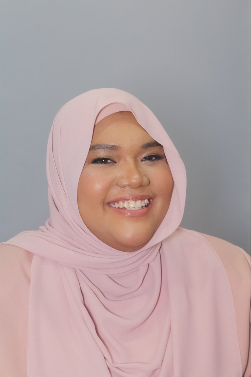 TouchbyWada's tweet photo. I know sekarang ramai concern nak cari the correct mua untuk tanned skin. Kalau you suka soft glam/ natural boleh la recce i hehehe. Sejak kebelakangan ni ramai tanned skin yg book dengan i, alhamdulillah 🥰🥰 https://t.co/yxqPvhxAaA