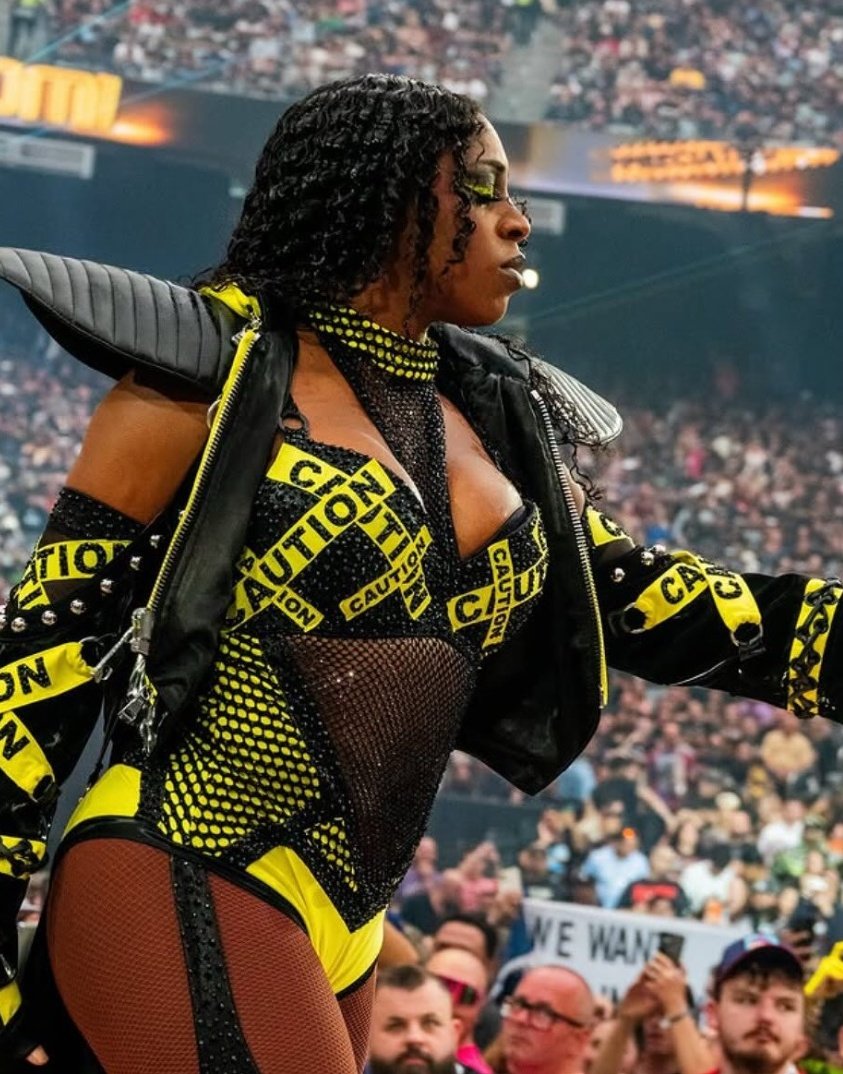 usos_cautionary's tweet photo. Even in defeat SHE slayed ๐
She's a STAR โญ
#naomiformitb https://t.co/S1ZDPoBeKe