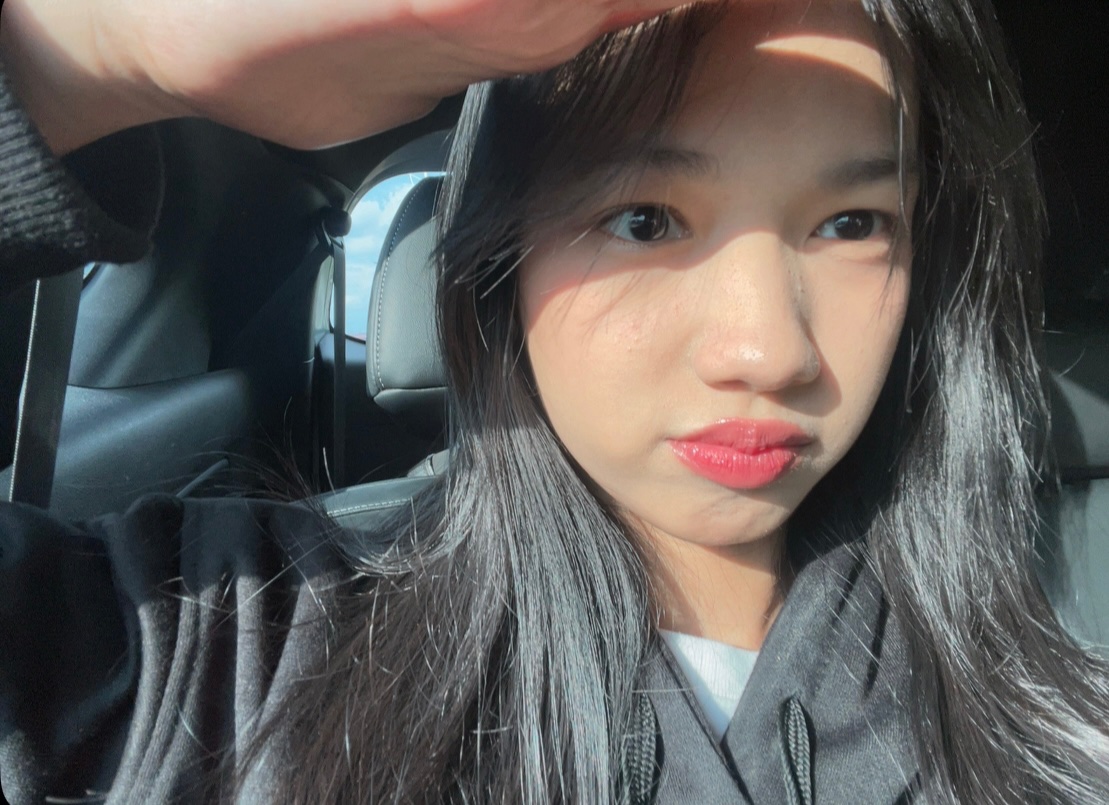 Ekin_JKT48's tweet photo. silau https://t.co/bE2u8NaS1f