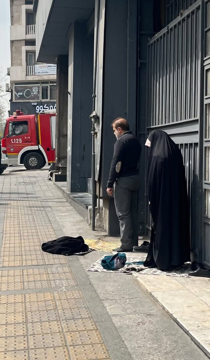 عشقتون رو اینجوری به عشق خدا گره بزنین :)