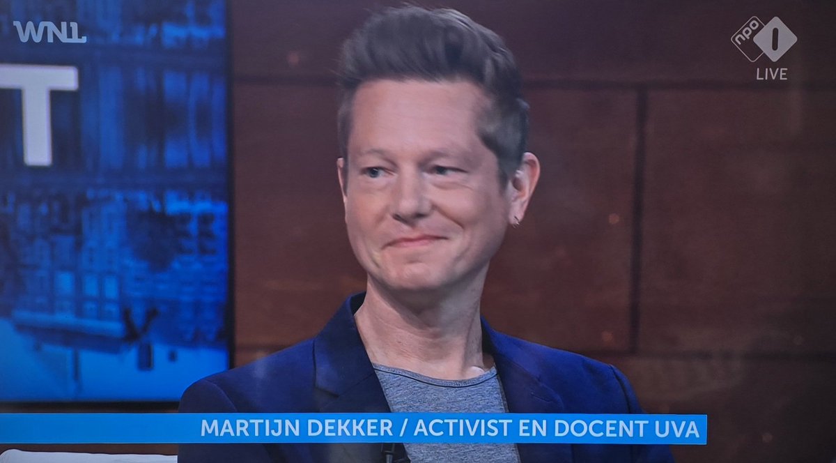 widtvoet's tweet image. Martijn Dekker, bekend van Kick Out Zwarte Piet, Extinction Rebellion maar natuurlijk vooral van de talloze Pro Palestina protesten waar hij Hamasjugend opruit en aanzet tot het plegen van strafbare feiten.

Leuk begin van deze Eerste Paasdag.

#wnlopzondag #dekker #wnlopzondag