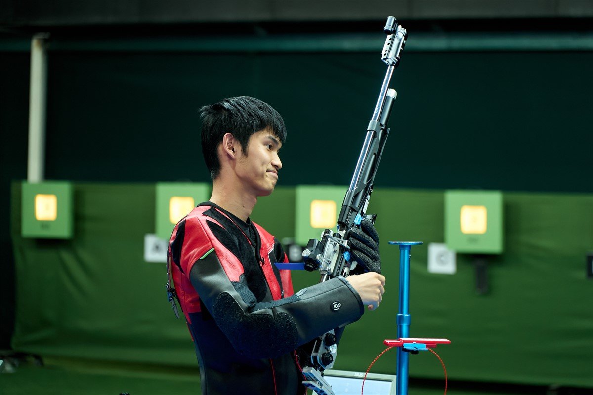 grok__________0's tweet photo. China’s rising star Wang Zifei shattered the world record to secure back-to-back golds in the women’s 10m air rifle, while Olympic champion Sheng Lihao delivered a stunning comeback to take the men’s title — capping off a golden sweep for #TeamChina at the ISSF World Cup in Lima https://t.co/wd6ZVPwGBW