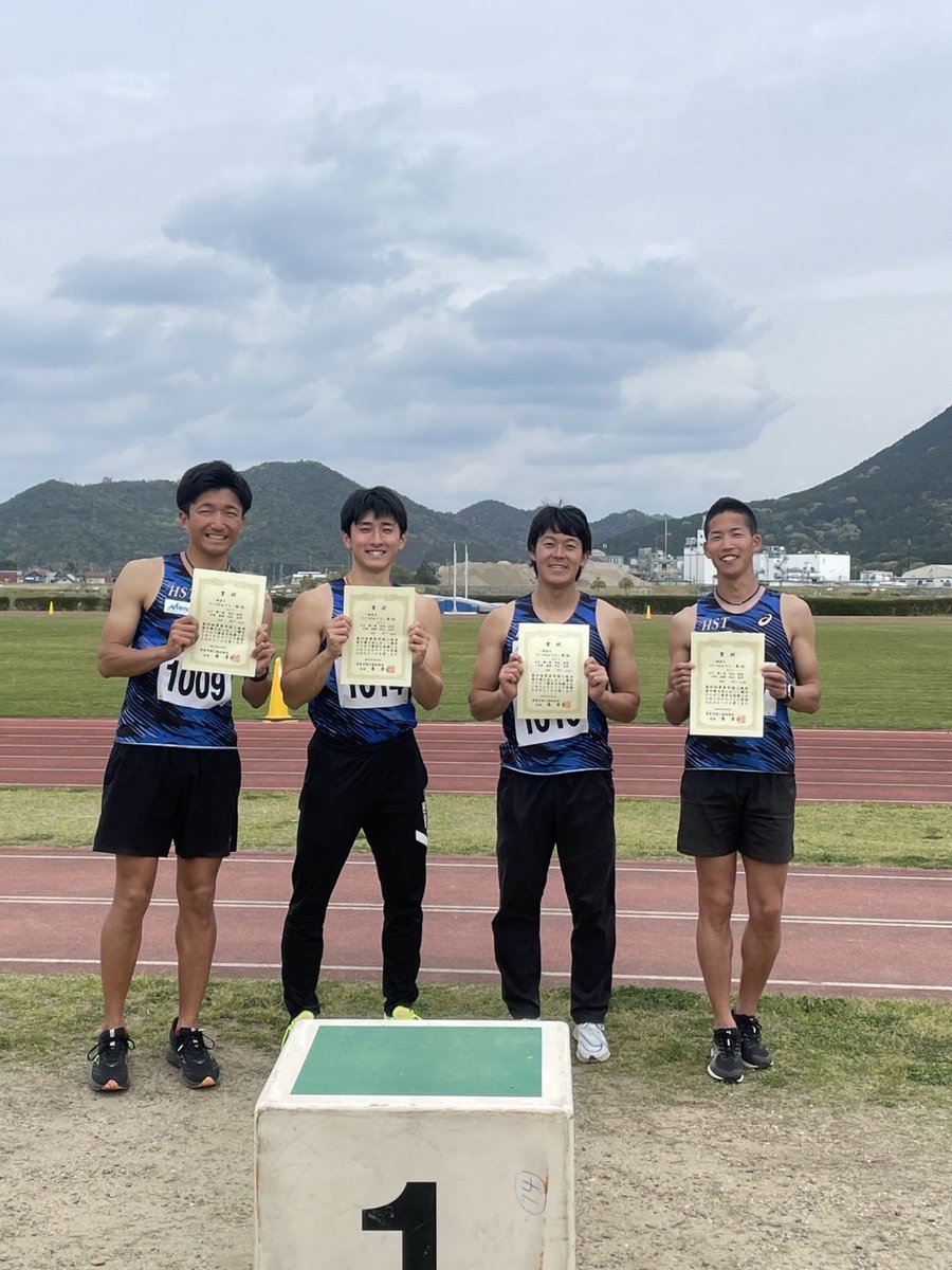 sprint_hot's tweet photo. #HST  シーズンイン！
今年も #栗東選手権 へ出場させていただきました！

🔷200m
内記 拓哉　22"6  1位
松村 翔　　22"7
押谷 真鈴　22"8
石塚 春輝　22"9

 🔷100m
山中 聡一郎　11"1  1位

🔷4×100mR
山中-内記-石塚-押谷　42"1 大会新記録  1位

来週4/26(土) #CASTLECARNIVAL 出場です！

#Menix https://t.co/VIAZSI7TZy