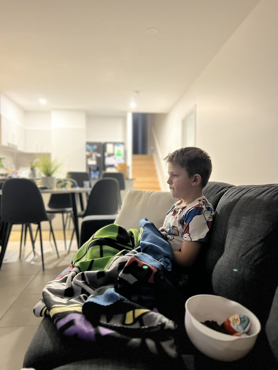 matt_r_2811's tweet photo. Movie Night with Mini Me
#EasterEggChocolate #Plankton #ZiggyJohn https://t.co/PnjEPOMLXi