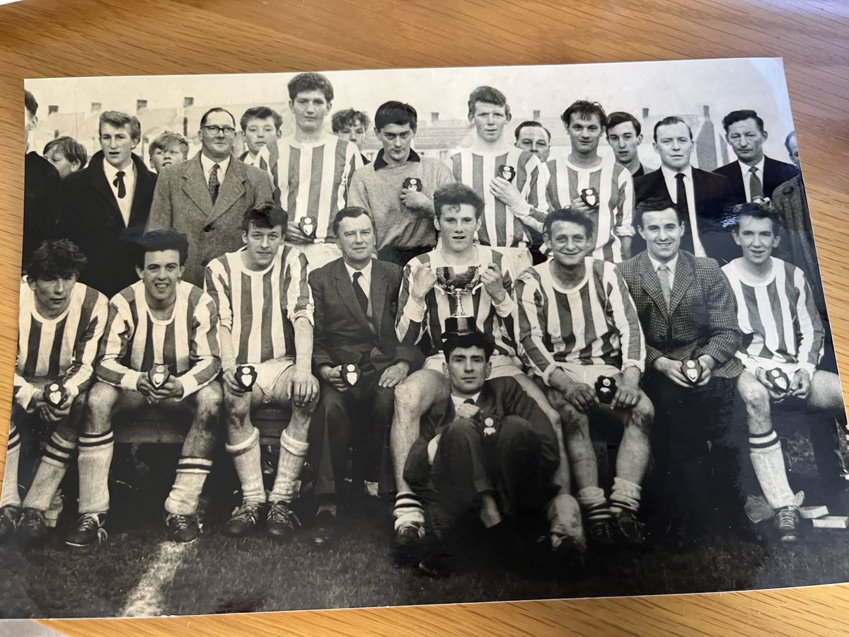 Kidwelly Town Bowling Club (@kidwellybowls) on Twitter photo Llongyfarchiadau ar gyradd y rownd derfynol - Go and make history for all your hard work ๐ Uppa ๐โโฌ๐โโฌ Llongyfarchiadau ar gyradd y rownd derfynol - Go and make history for all your hard work ๐ Uppa ๐โโฌ๐โโฌ