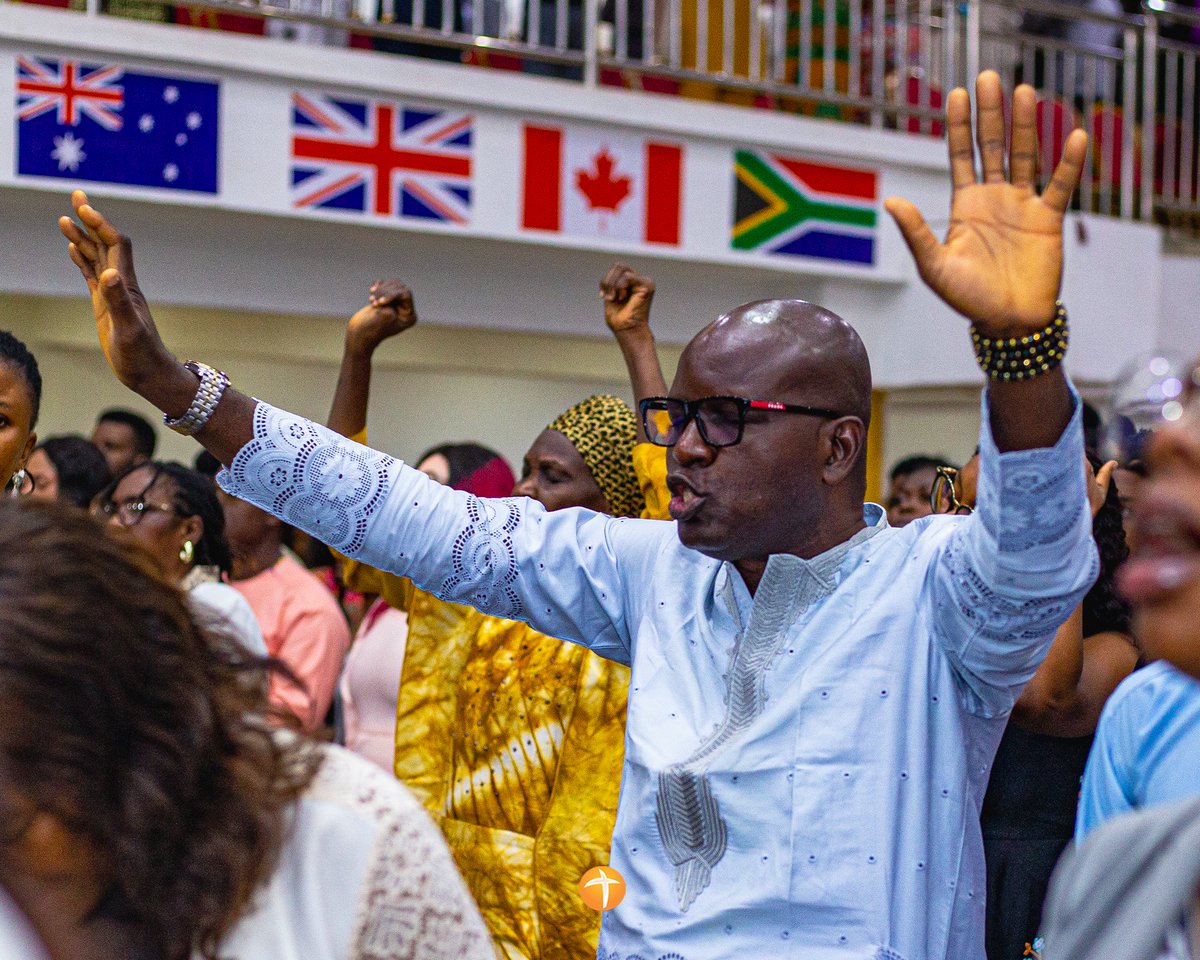 CBCNigeria's tweet photo. Father, by the reason of Your resurrection power, let every dead situation in my life come alive.

#ResurrectionService
#KingdomPower
#CBCNigeria https://t.co/ZvqULxFPZI