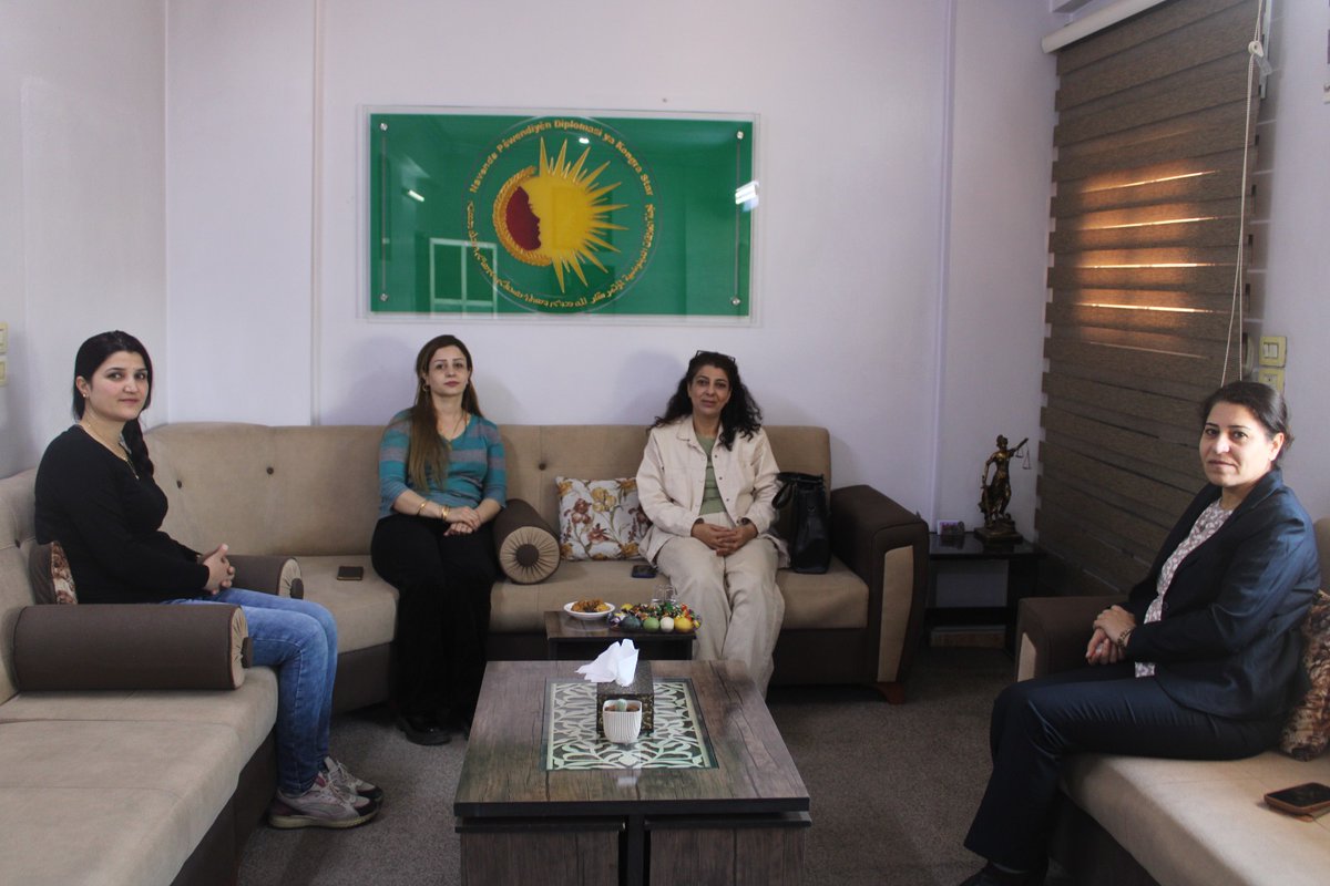 starkongra1's tweet photo. اليوم تم إستقبال السيدة فادية إسماعيل، عضوة المكتب السياسي، ورئيسة مكتب المرأة، ورئيسة مؤسسة نبع الحياة، وعضوة في المجتمعات المدنية،  حيث هدفت الزيارة إلى التعارف والتنسيق، وبحث سبل التعاون المشترك بين الجانبين. https://t.co/W1vLxjthxW