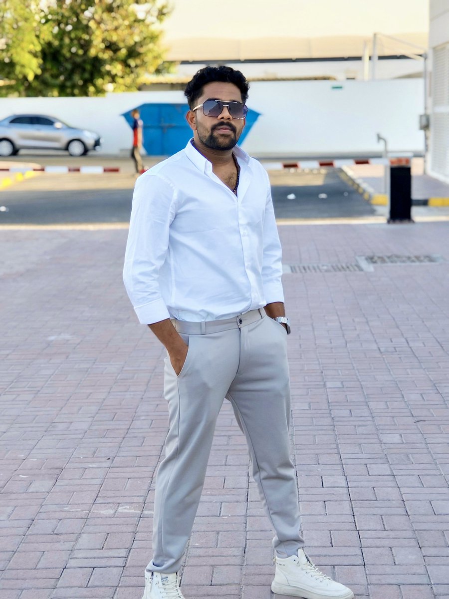 #model #Trending #UAE #karama