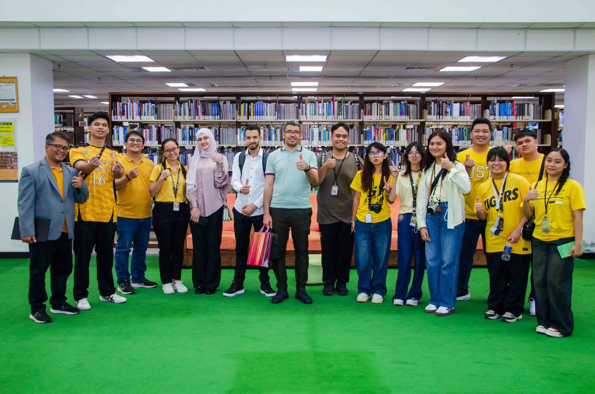 psbuum's tweet photo. PSB UUM dengan sukacitanya menerima kunjungan pelajar daripada ENSSEA, Algeria dan University of Santo Tomas (UST), Filipina pada 14 April 2025.
Terima kasih atas kunjungan yang bermakna. Semoga pengalaman ini memberi inspirasi dan manfaat kepada semua. https://t.co/bMYptJdEnm