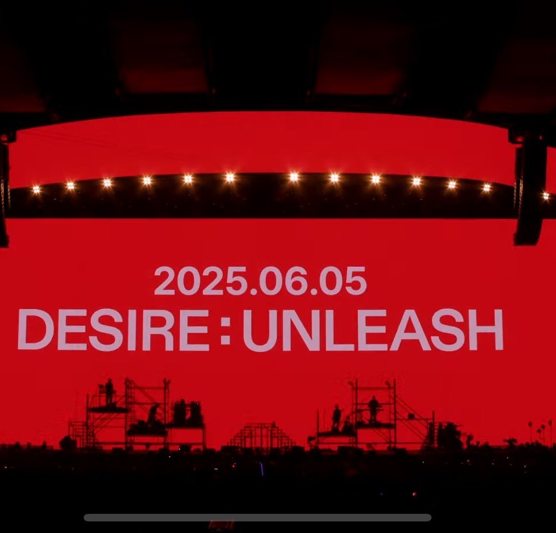 sholovesoranges's tweet image. from
"put your head on my shoulder" to 
"put your legs on my shoulders"  
😭😭😭