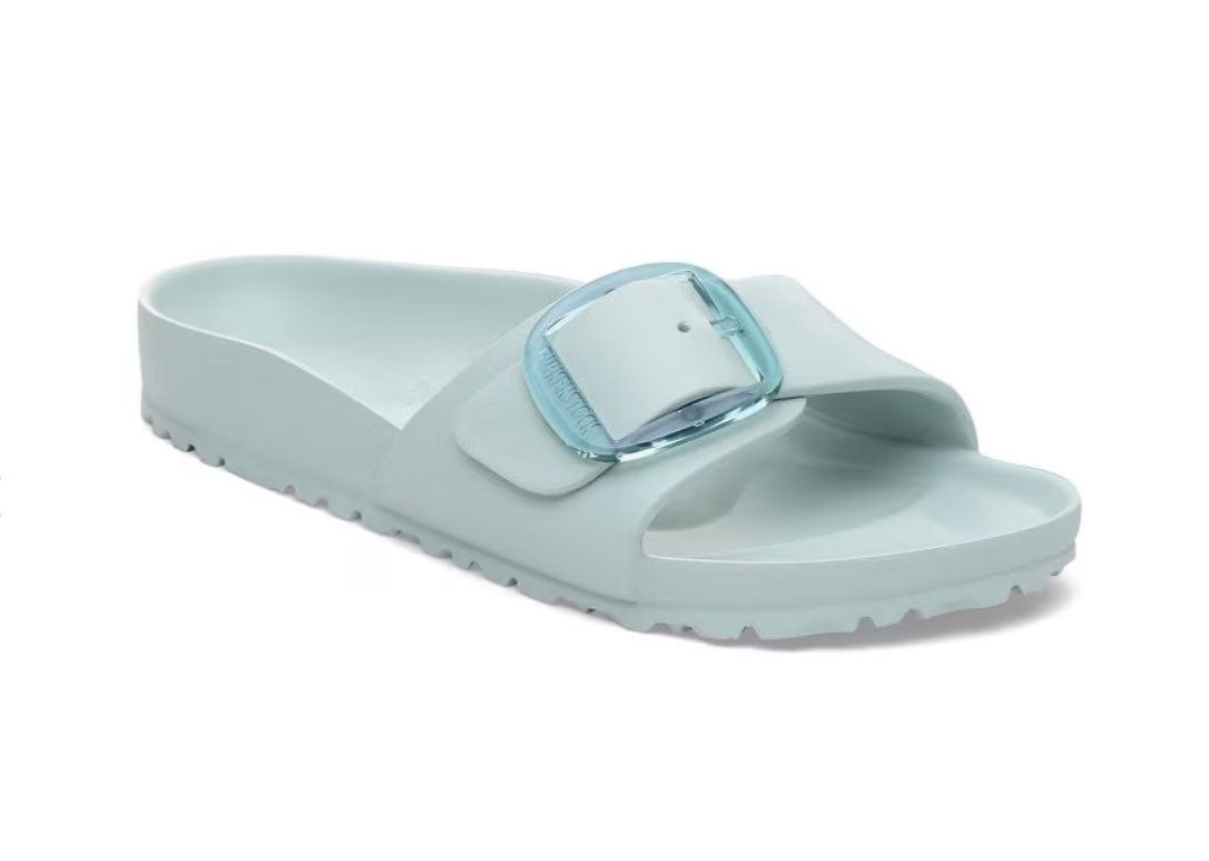Majaexpress2's tweet photo. Birkenstock big buckle eva 
น่ารักจนใจเจ่บ รับซัมเมอร์มาก

2,790.- รวมส่ง
มัดจำได้ 50%

#birkenstock #birkenstockthailand #preorder #preorderkorea https://t.co/l8S85ZkRjD