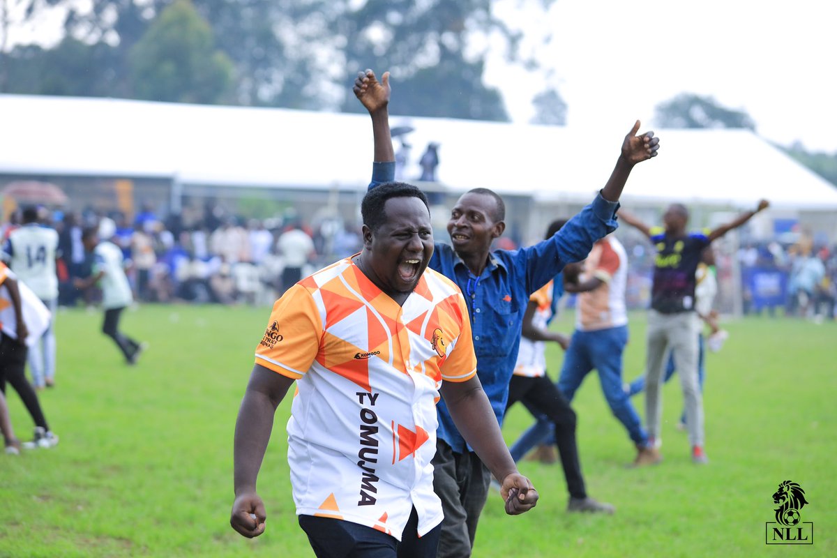 omujuma's tweet photo. Happy Easter from the @ntare_league Royal Champions. #FeelTheBean https://t.co/R6duzCNpns