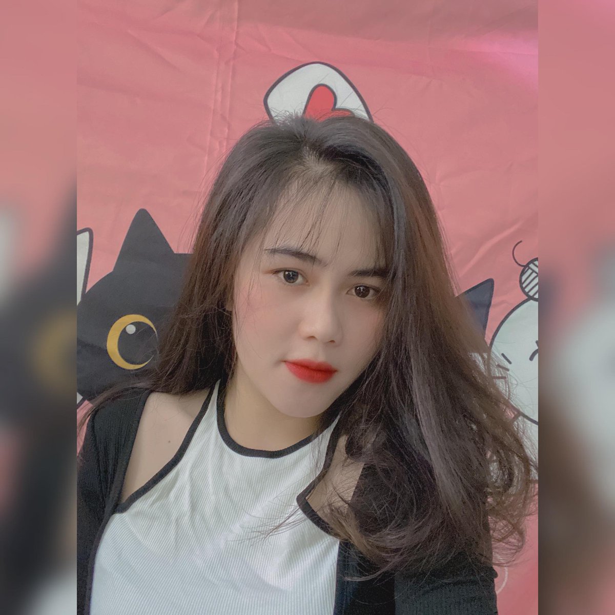 camchieu2's tweet photo. Tình yêu không phải nhất thời mà là mãi mãi, nếu bạn biết trân trọng và chăm sóc. https://t.co/A4Jo3Shv9k