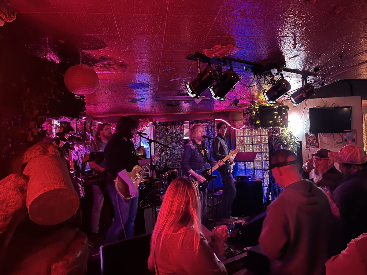 nlmtys's tweet photo. Band 2: Omaha’s own Virgin Mary Pistol Grip https://t.co/KJhFGVC9uZ
