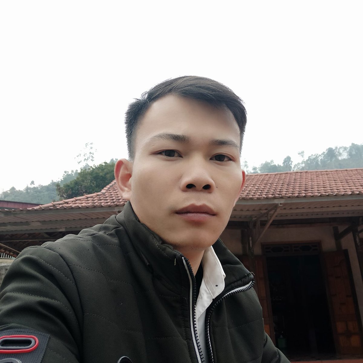 nuichi5's tweet photo. Tình yêu không phải là ngọt ngào mà là khả năng kiên nhẫn và hy sinh cho người mình yêu thương. https://t.co/OLyDluJ3yY