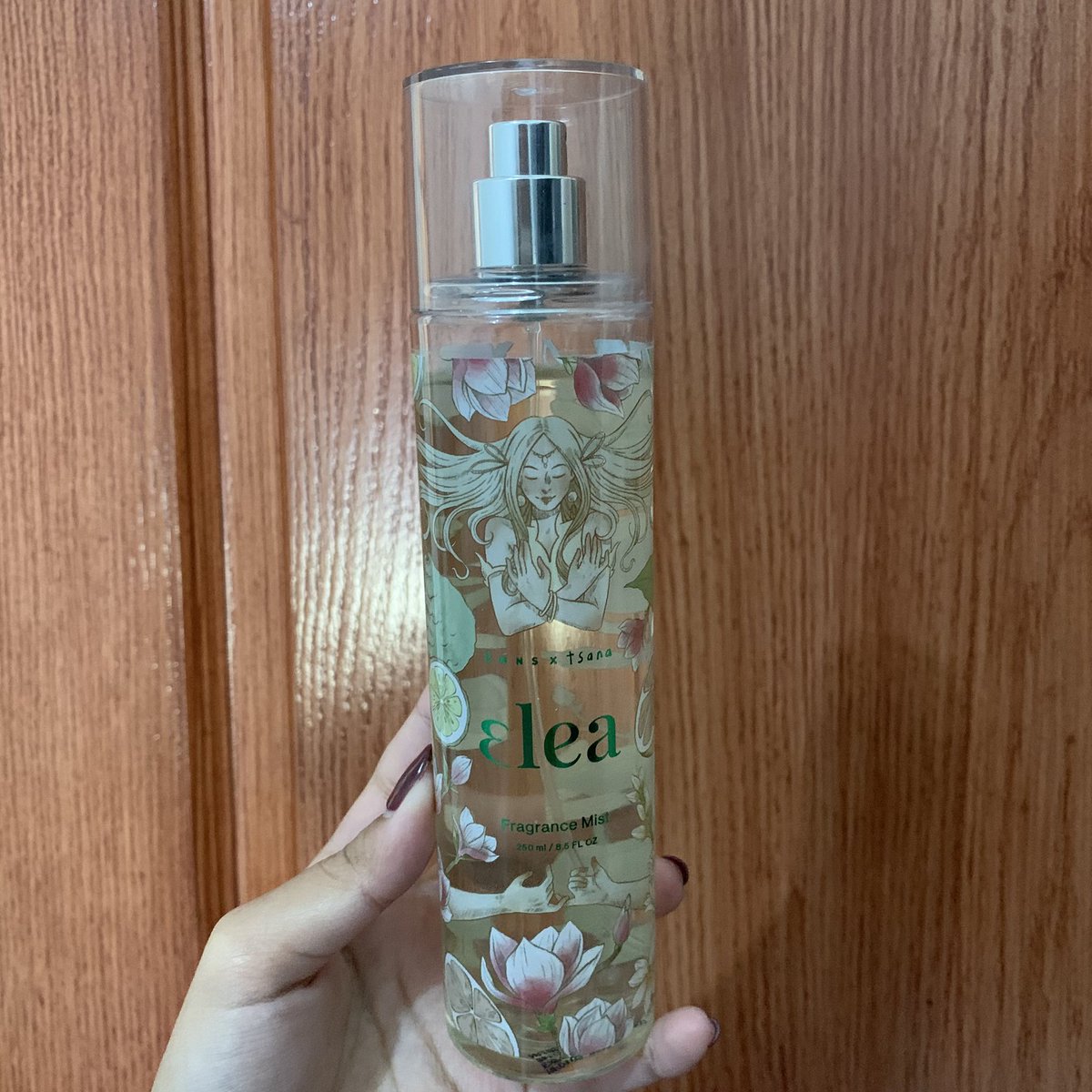 dooublechoc's tweet photo. ✨WTS HMNS ELEA X TSANA✨

kondisi masih 90% baru kepake dikitt, 125k aja bisa shopee yaa #zonauang #zonajajanᅠ https://t.co/vABsj3DS3b