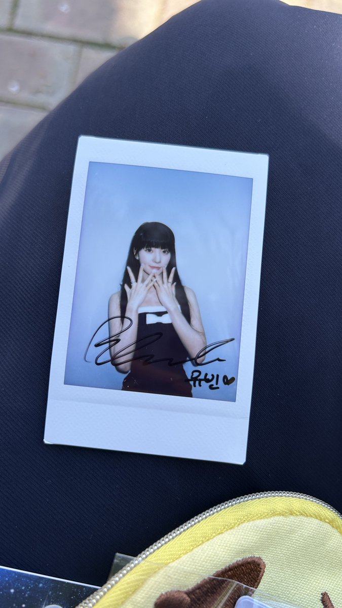 나 지금 내 운을 믿을수가 없어서 지인한테 싸폴 다 주는 거냐고 물어봄:;;

심지어 내새꾸 집 잘 찾아옴ㅠㅠㅠㅠ