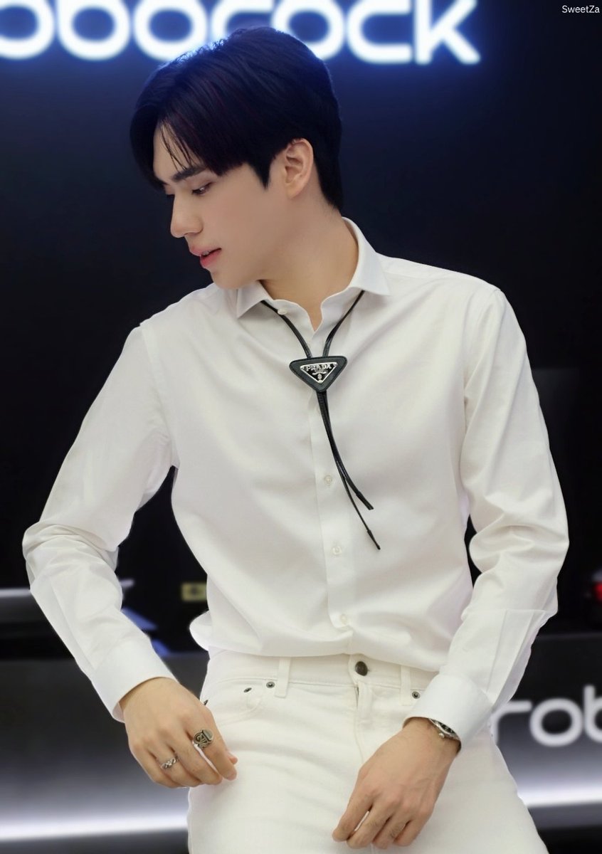 SweetZa2's tweet photo. คิดถึงตี๋ที่สุดเลย🫶🏻❤️
#RoborockxTEeThanapon #Roborock1stExperienceStore
#TEeThanapon #ตี๋ธนพล https://t.co/0UOsaoKGy2