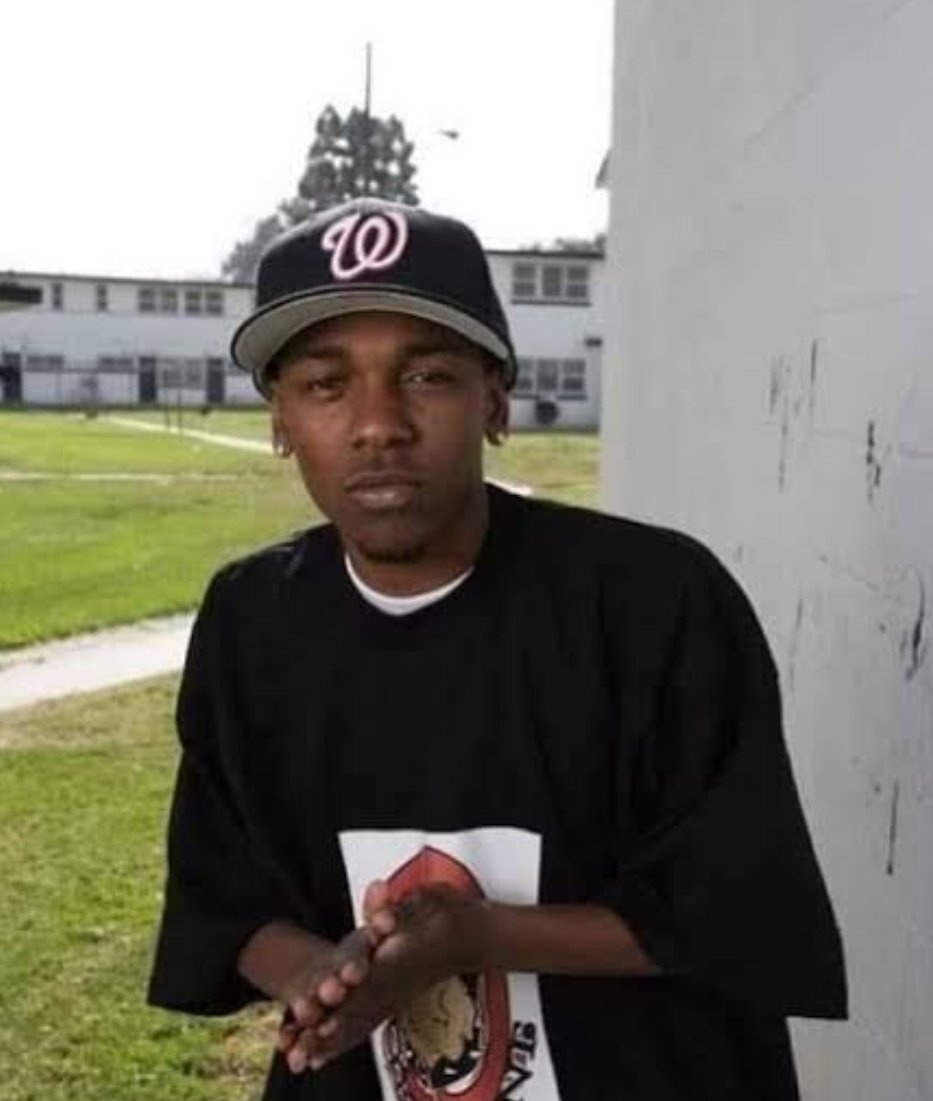 ConsultingSithLord KISSCO MODE💋🪩🏳️‍🌈 tweet media