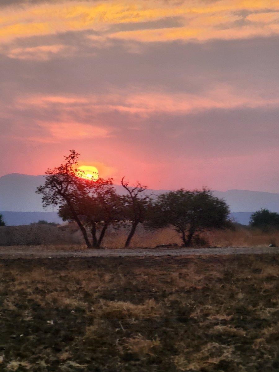 joeleriper's tweet photo. Amanecer del 19/04/2025 https://t.co/mm5DEWmSLr