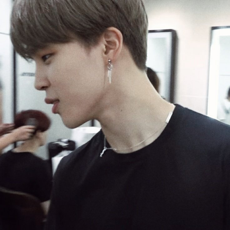 ymslvs's tweet photo. ᥐʾ ֛ 𖥻  ࣪ #yoonminau — guess

jim esta seguro que le gustan las chicas, sin embargo, desde que yoon se convirtió en su compañero de cuarto se ha llenado de dudas al respecto.

y min sabe que aquella tensión no era idea suya, pues un hilo no se tensa solo... https://t.co/MirDoXSAg2