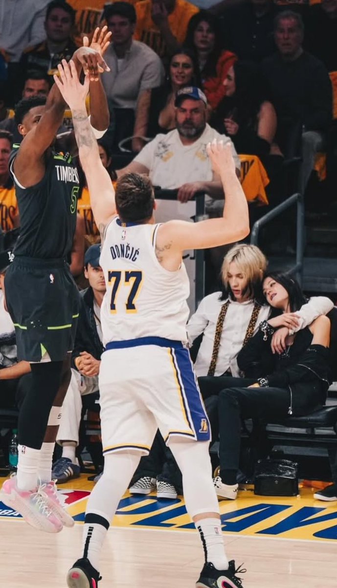 Seth Kaplan tweet media