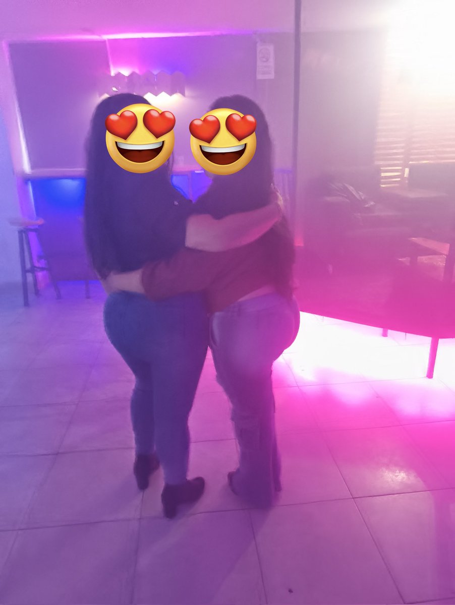 De dos en dos es mejor 😈😈😈
<a href="/ComunidadSwEc1/">ComunidadSwEc 🇪🇨♠️📳</a> 
#triomhm
