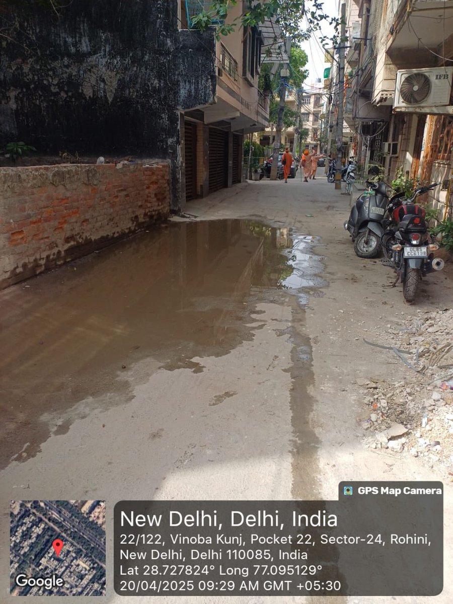 bjain1987's tweet photo. Water loging on newly constructed road due to heavy rain on 18.04.2025 evening…. https://t.co/cobMaPTFGX
