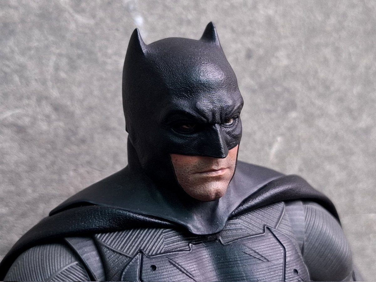 ElasToro7's tweet image. My Custom BATFLECK BVS #fondjoy 
More on My Instagram: @ghoul_customs_